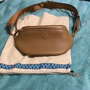 Tory Burch Thea Belt Bag